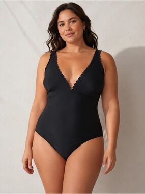 Marks & Spencer Black Scallop Trim One-Piece Swimsuit Size 18 Vacation Travel